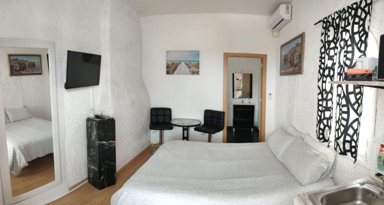 Alojamiento Mar Y Montana Guest House Almeria Room photo